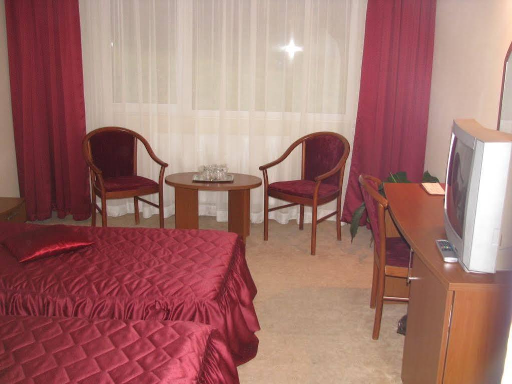 Călimăneşti Hotel Orizont מראה חיצוני תמונה
