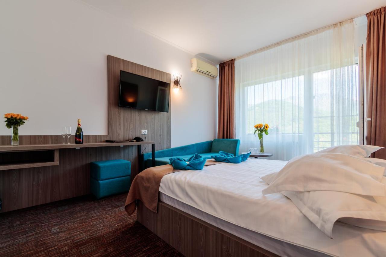 Călimăneşti Hotel Orizont מראה חיצוני תמונה