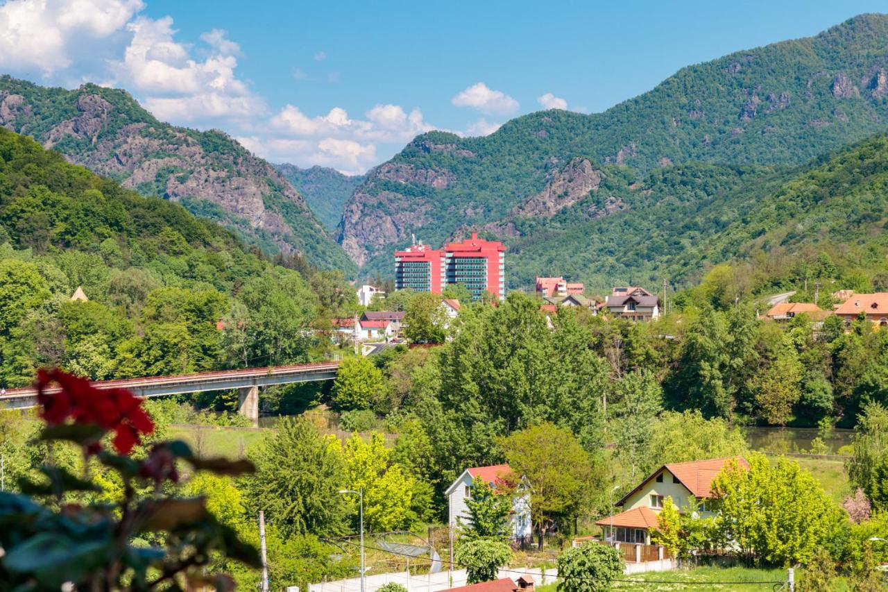 Călimăneşti Hotel Orizont מראה חיצוני תמונה