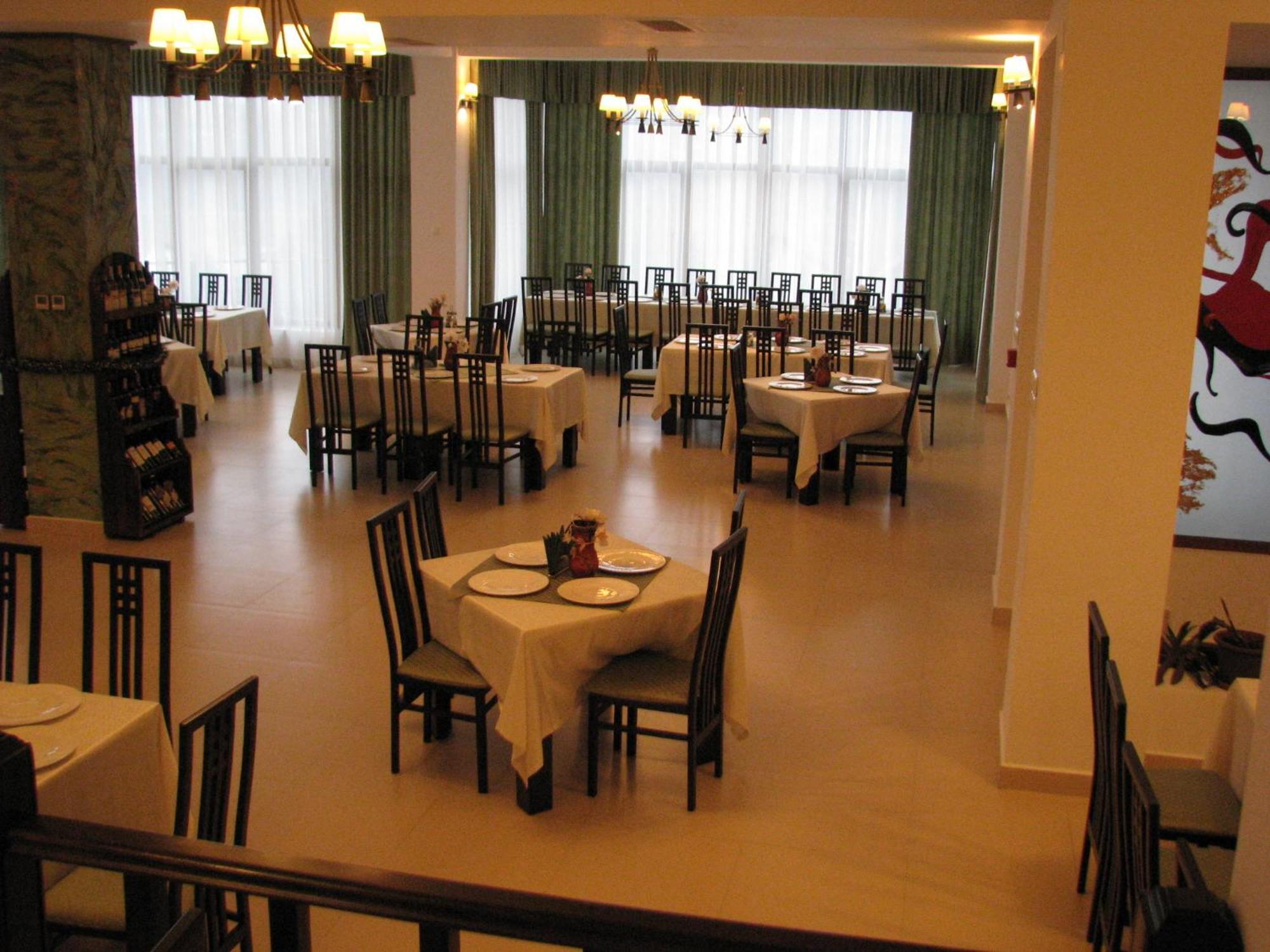 Călimăneşti Hotel Orizont מראה חיצוני תמונה