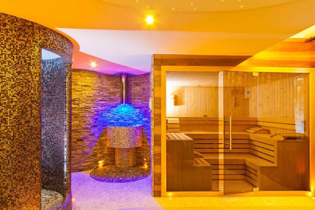 Călimăneşti Hotel Orizont מראה חיצוני תמונה