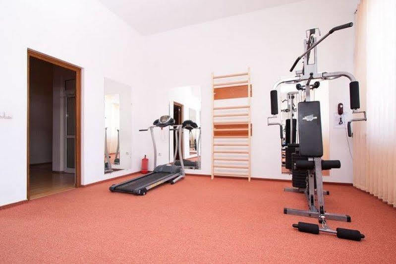 Călimăneşti Hotel Orizont מראה חיצוני תמונה