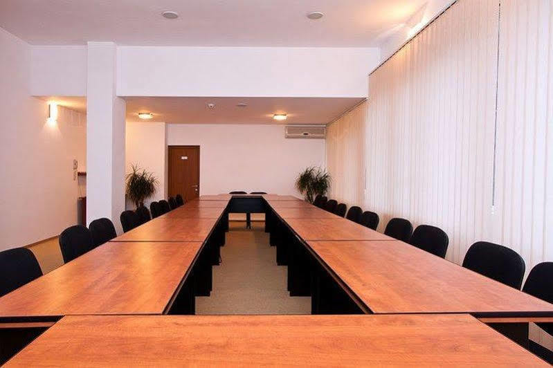 Călimăneşti Hotel Orizont מראה חיצוני תמונה